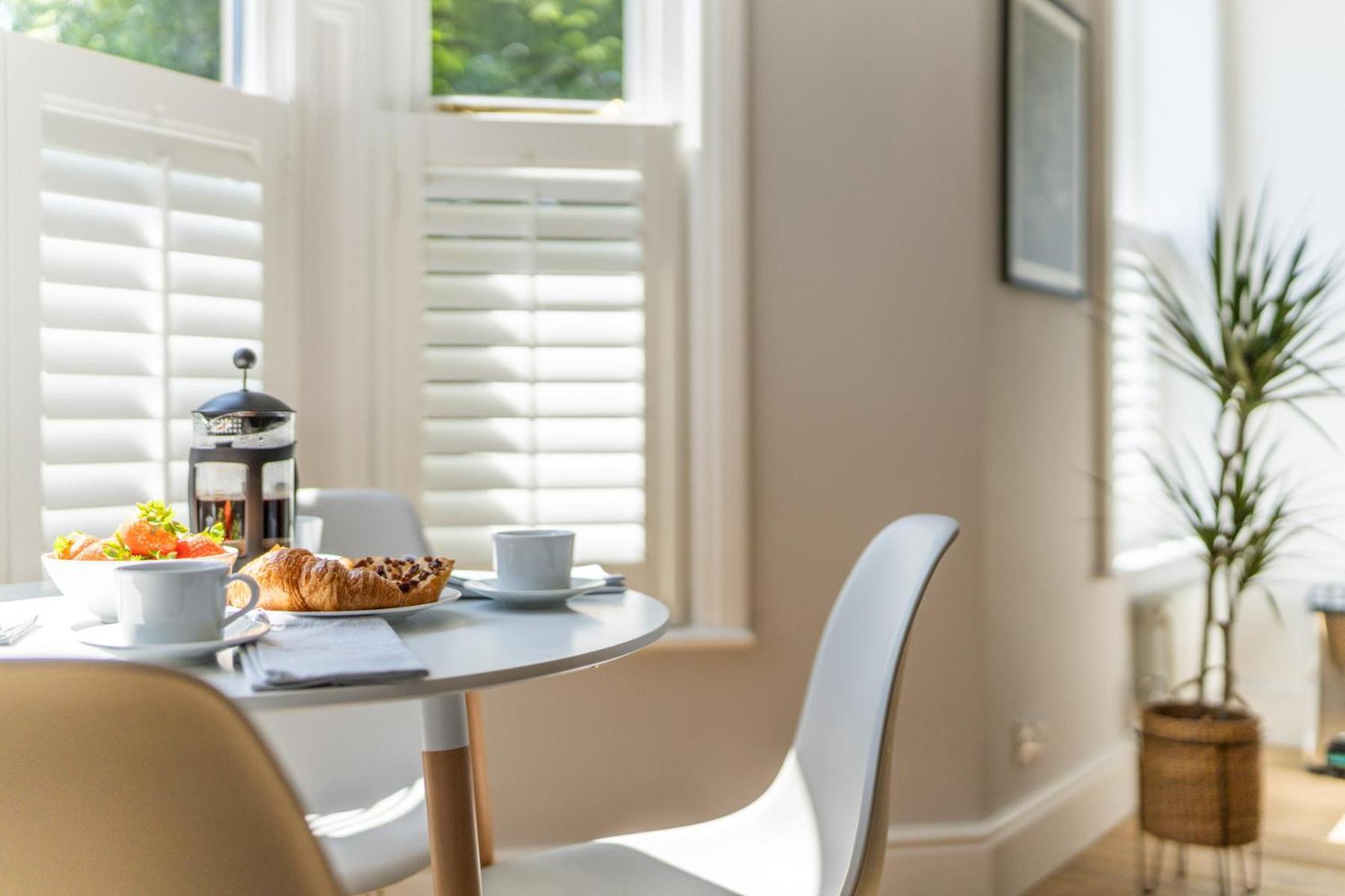 Charming Elegance At The Pontcanna Pearl - Prime Location With Comfort And Style カーディフ エクステリア 写真